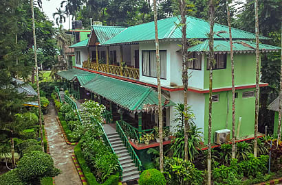 Aranya Jungle Resort