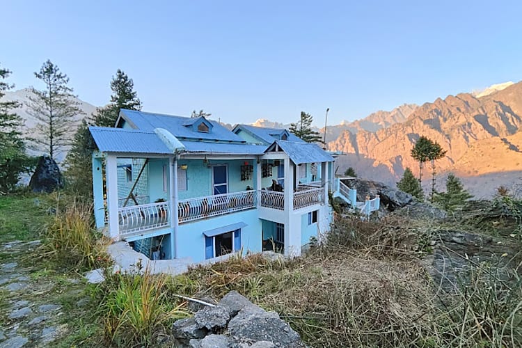 Beatiful Homestay Book Beautiful Mountain view Homestay, Auli, Uttarakhand